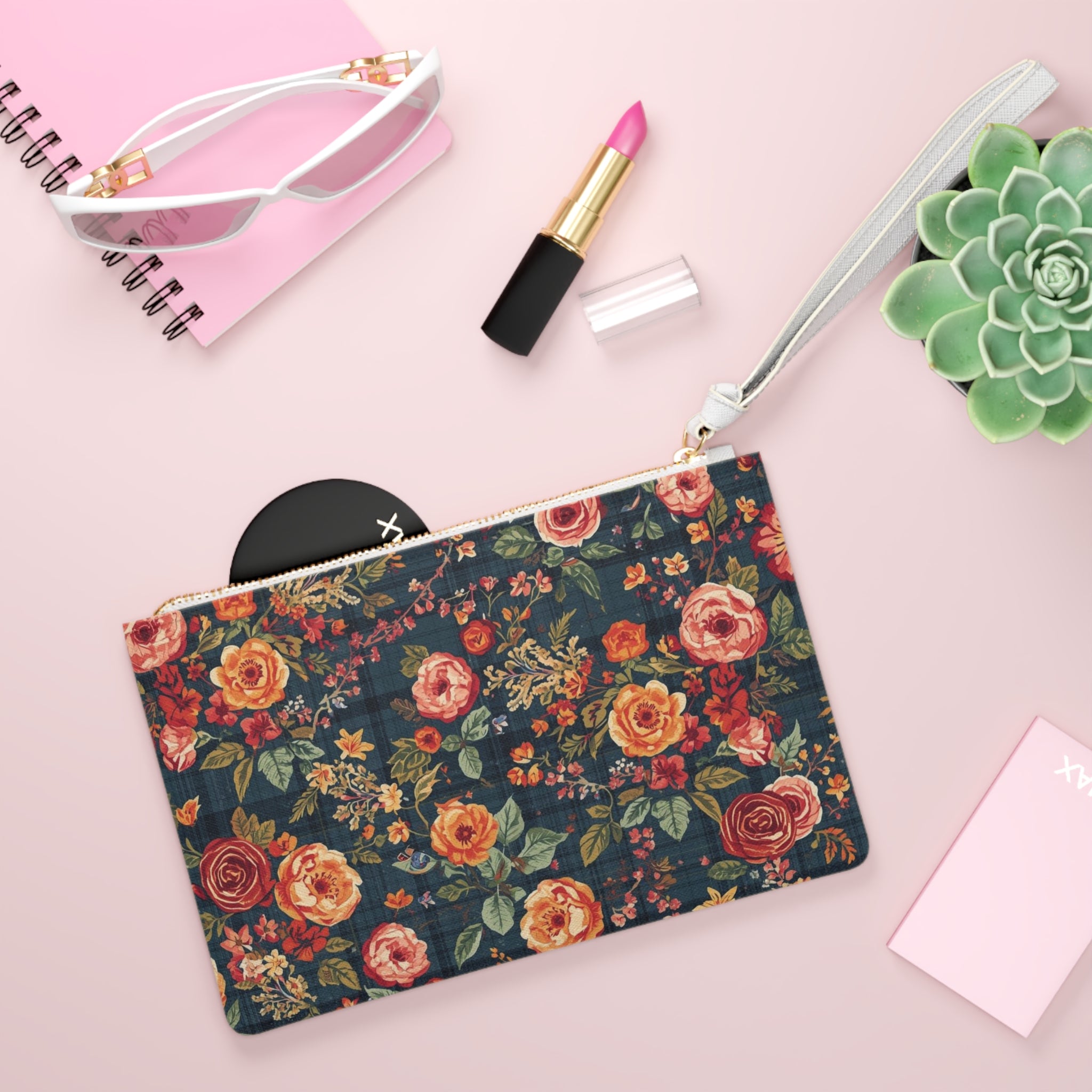 Floral Vintage Clutch Bag