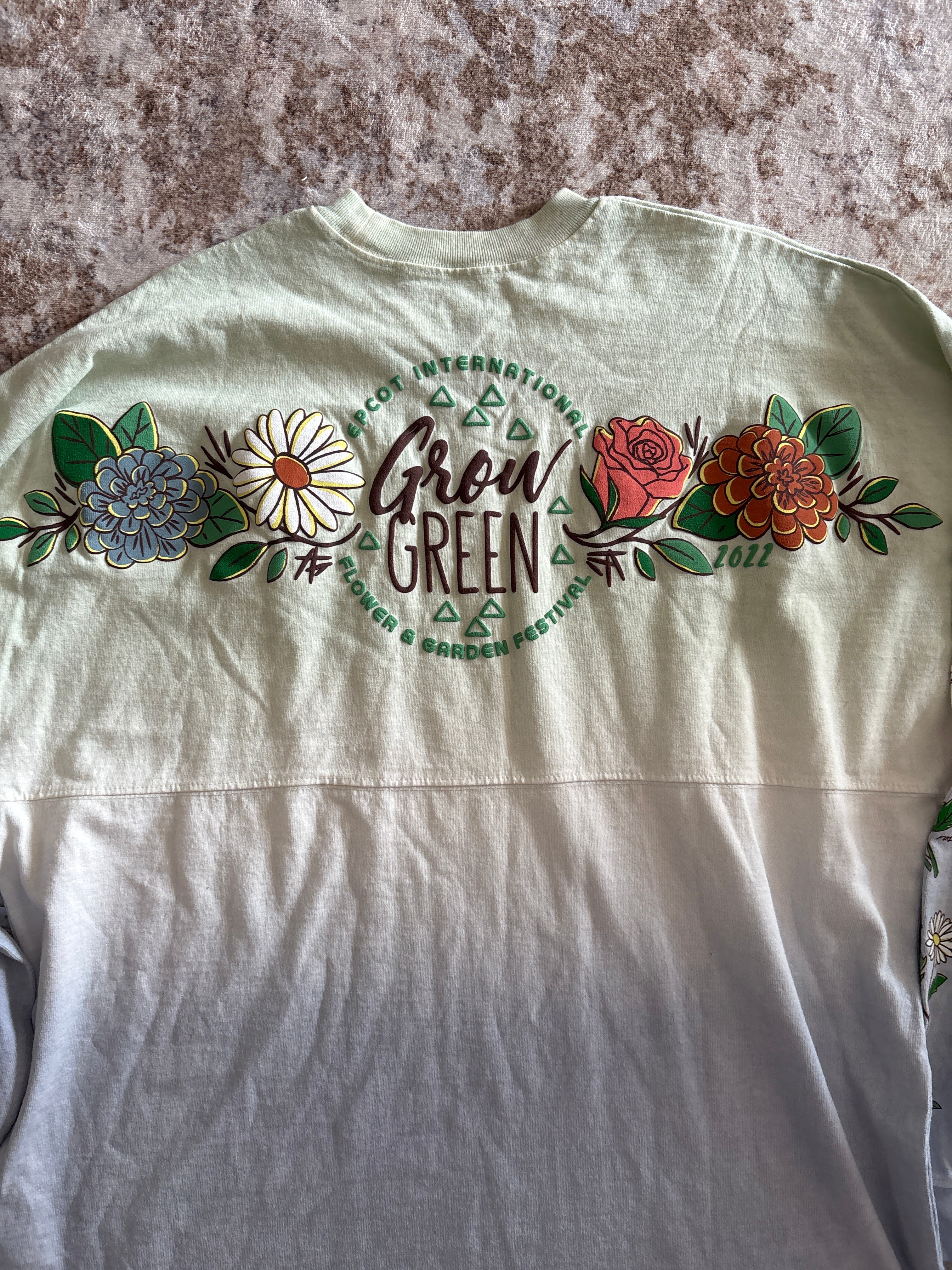 NWT Disney Parks EPCOT Flower & Garden Festival Spirit Jersey Style Pullover | Medium