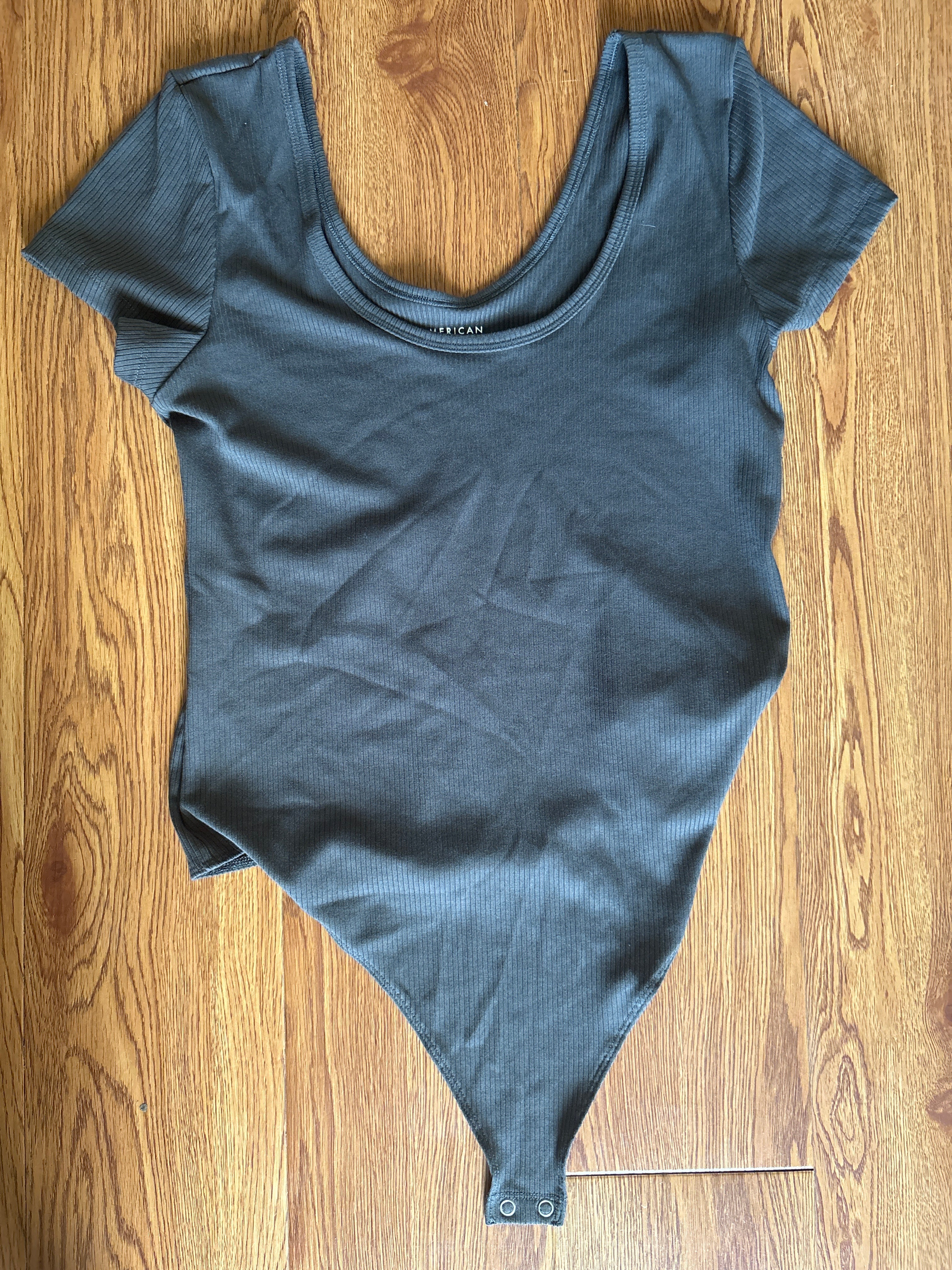American Eagle Ribbed Short Sleeve Bodysuit | Large
