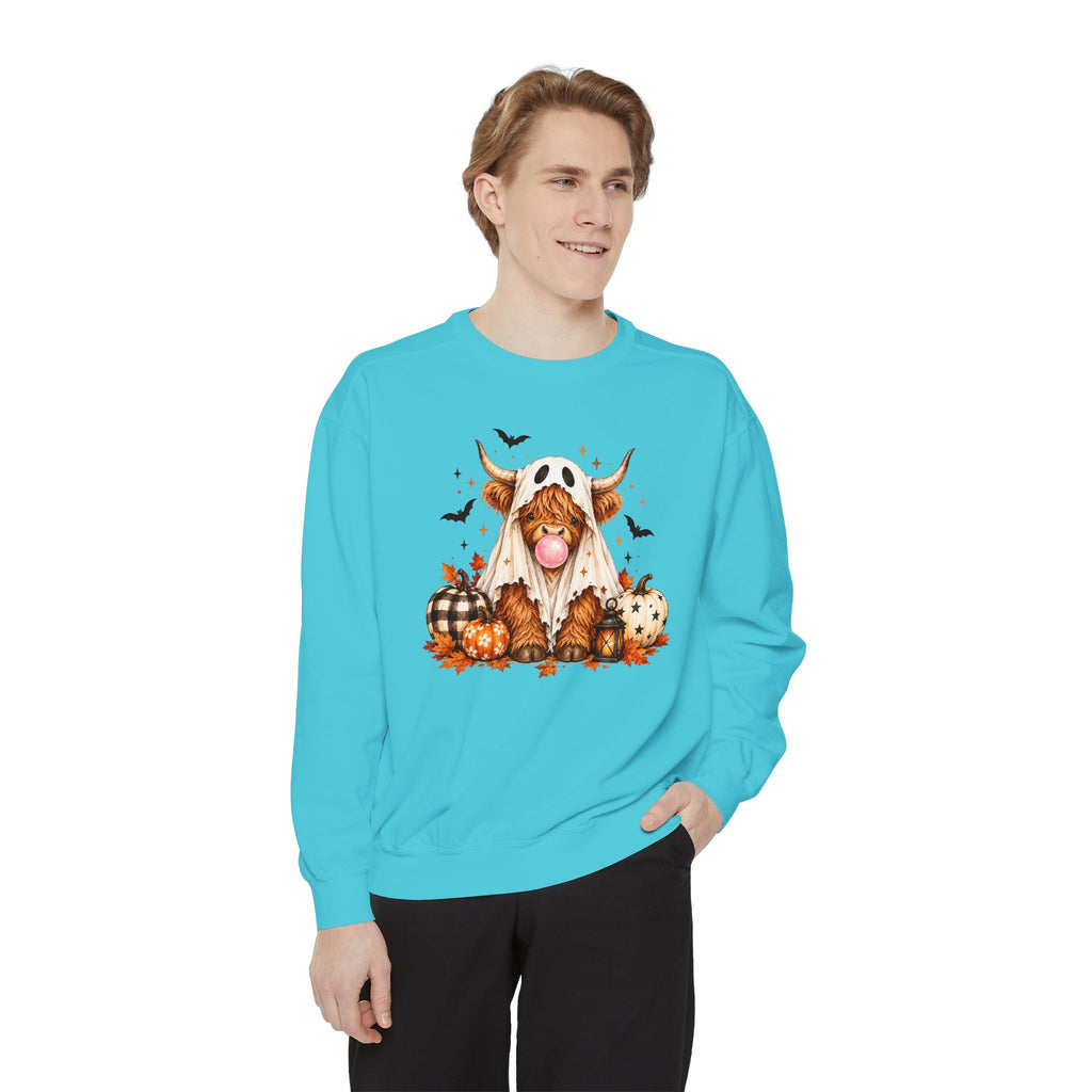 Highland Cow Bubblegum Ghost
