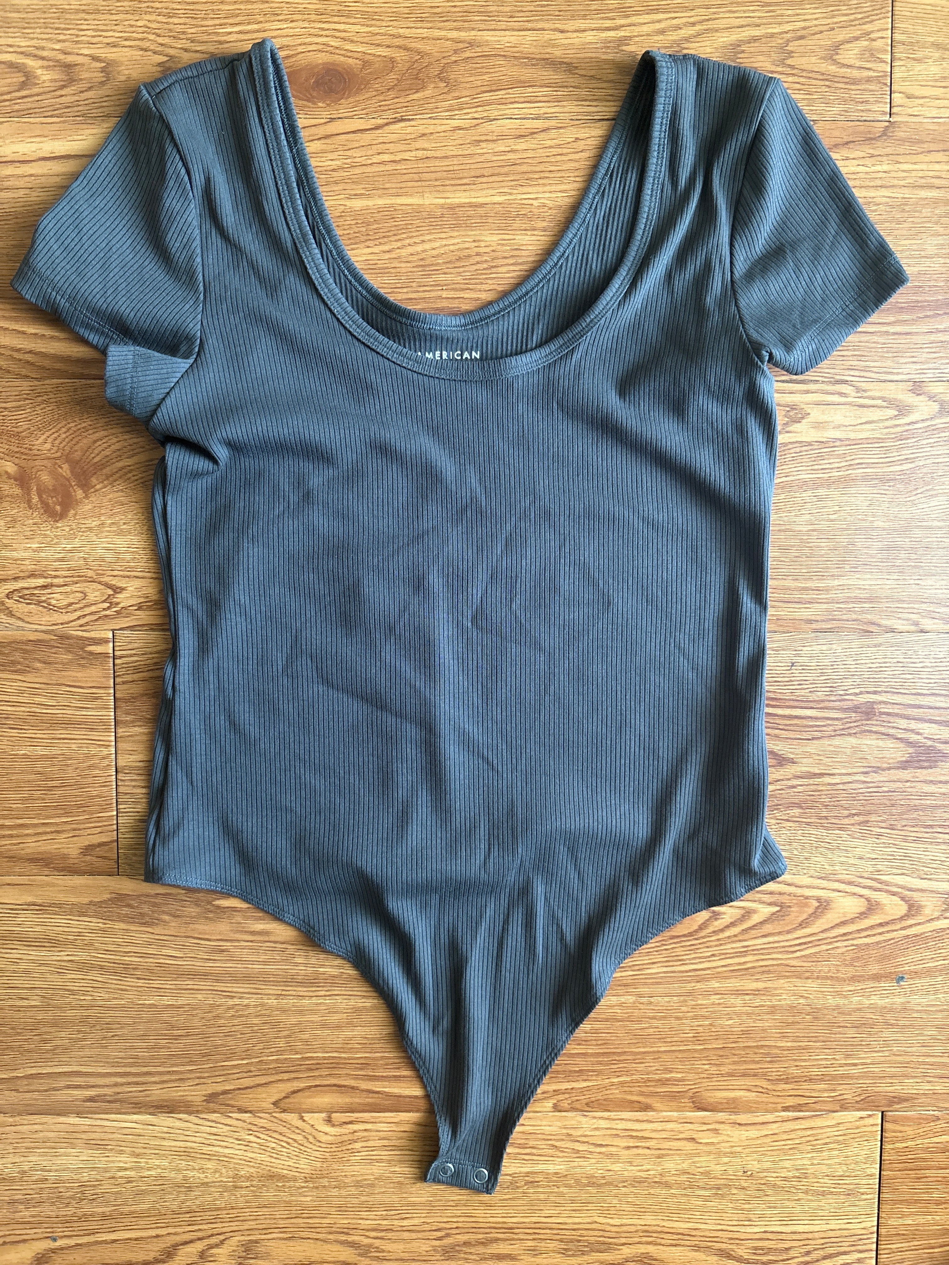 American Eagle Ribbed Short Sleeve Bodysuit | Large
